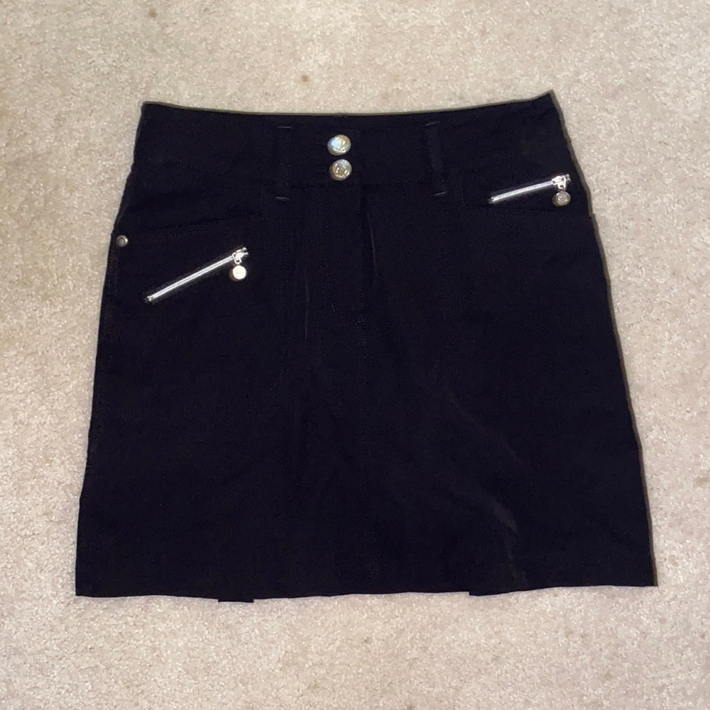 Daily Sports EUC Golf Skort